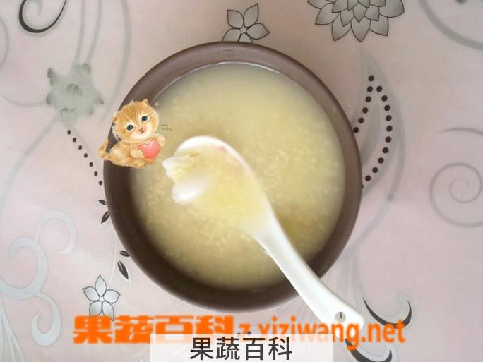 果蔬百科小米百合粥