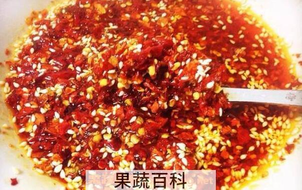 油泼小米椒怎么做好吃 油泼小米椒的做法教程