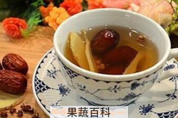 生姜和什么泡水喝最好 生姜泡水的功效与作用