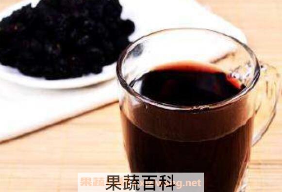 桑葚泡水喝有什么作用 桑葚泡水的功效与作用