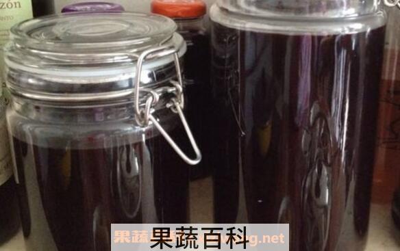 桑葚干泡酒的制作方法