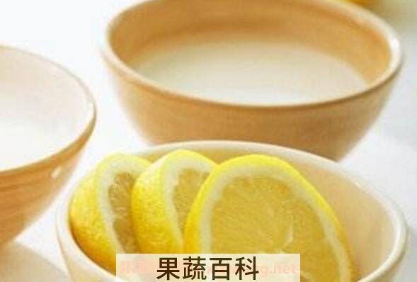 新鲜柠檬水的正确泡法 泡柠檬水的注意事项