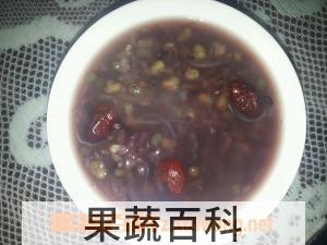 果蔬百科黑米薏仁绿豆粥