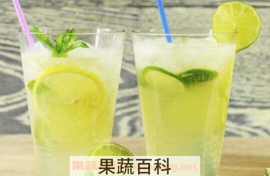 喝柠檬水有什么好处 喝柠檬水的好处与功效