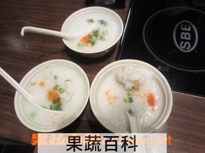 果蔬百科紫番薯三文鱼粥