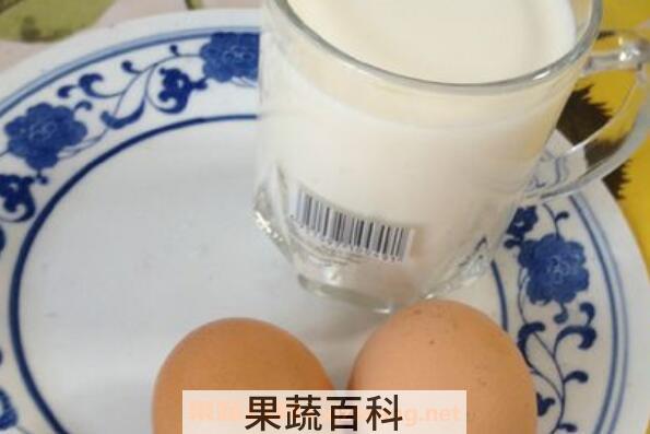 牛奶和鸡蛋能一起吃吗 牛奶不能与什么一起吃