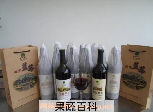 蓝莓酒最好的自酿方法 喝蓝莓酒的好处