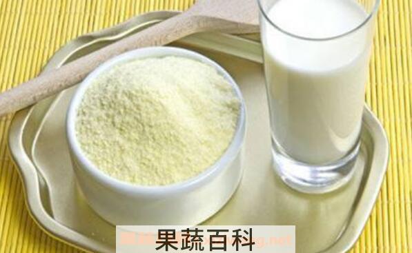 羊奶粉好还是牛奶粉好