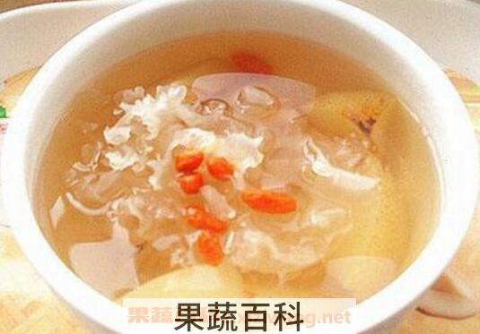 冰糖雪梨怎么做 冰糖雪梨的功效与作用