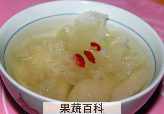 冰糖雪梨怎么做 冰糖雪梨的功效与作用