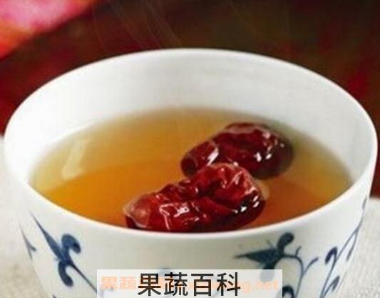男人喝红枣泡水的好处