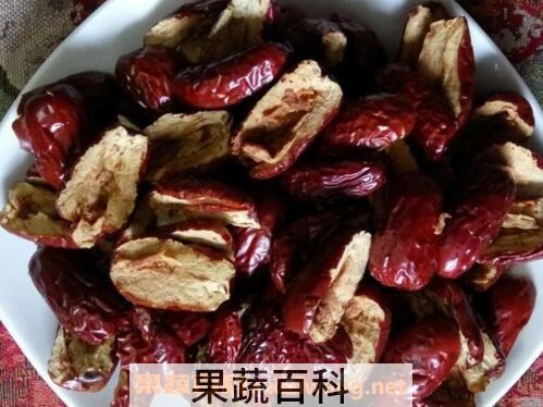 炒枣泡水的好处和坏处