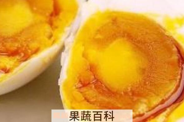 快速熬出鸡蛋油的方法