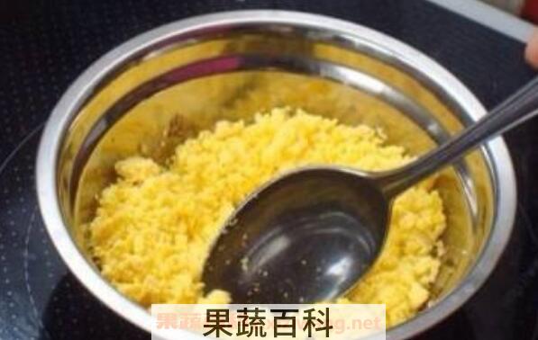  蛋黄油去皱纹的方法 蛋黄油有什么美容功效