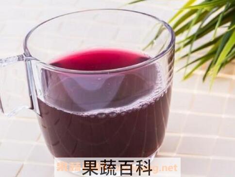 蓝莓果汁的功效与作用 蓝莓和什么榨汁好喝