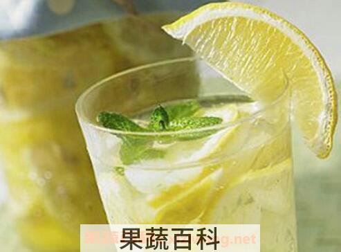柠檬蜂蜜水的做法 柠檬蜂蜜水的功效