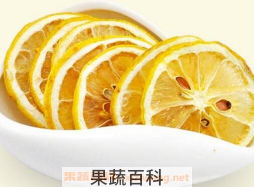 柠檬片泡水的功效 柠檬片怎么泡水好