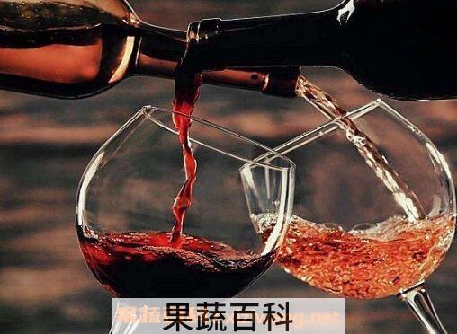 喝葡萄酒的好处有哪些 喝葡萄酒的坏处