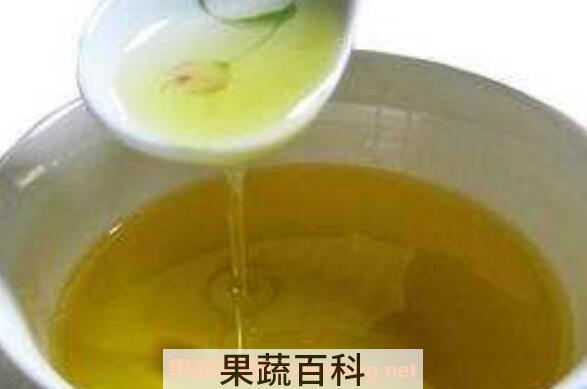 山茶油的功效与作用 吃山茶油有什么好处