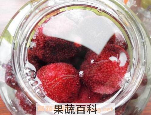 白酒泡杨梅有什么功效