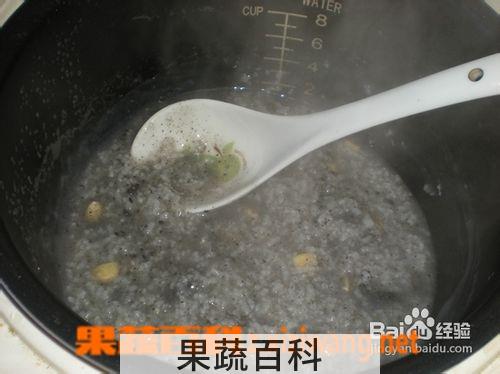 果蔬百科黑芝麻杏仁粥的做法