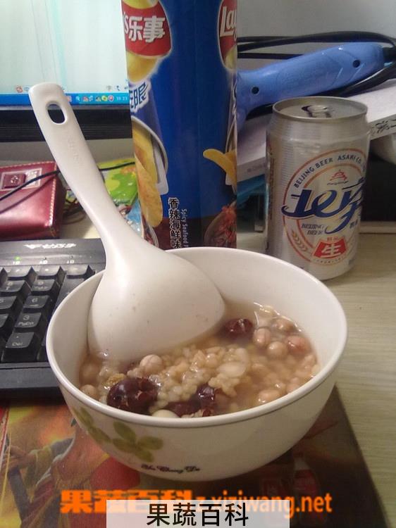 果蔬百科花生杏仁粥的功效