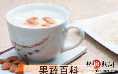 黑米杏仁粥的功效与禁忌 黑米杏仁粥的功效与作用