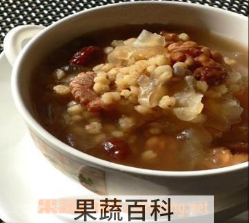 果蔬百科葡萄干米粥