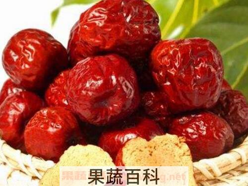  吃红枣的功效与作用及好处