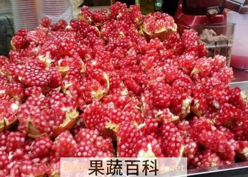 吃石榴有什么好处 吃石榴的功效与作用