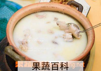 果蔬百科姜汁薏苡仁粥