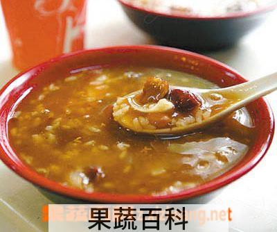 果蔬百科山楂肉桂粥