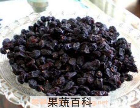 黑豆果泡酒的功效