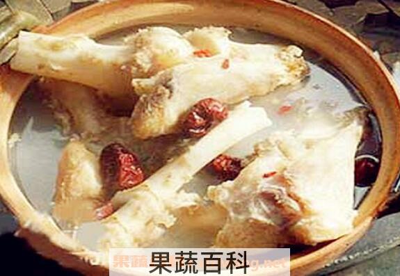  什么人不宜喝牛骨汤 牛骨汤的功效与作用