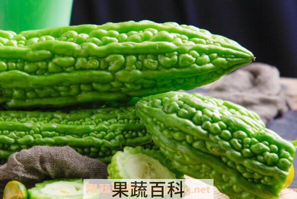 苦瓜的功效与作用有哪些