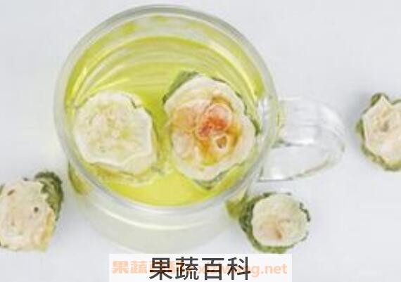 苦瓜泡水的功效与作用
