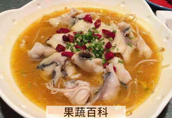 鲈鱼怎么做好吃 鲈鱼的家常做法教程