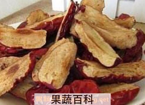 枣干泡水喝有什么好处 枣干泡水的作用与功效