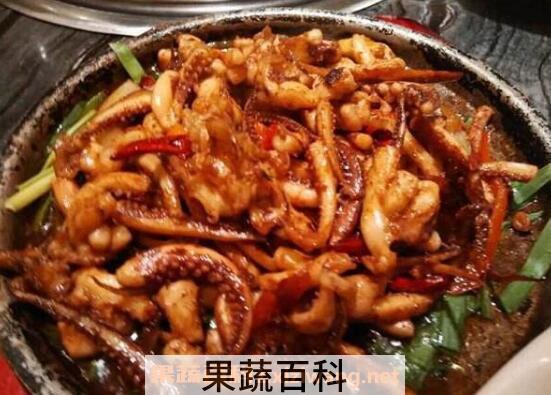 鱿鱼怎么做好吃 鱿鱼的家常做法技巧