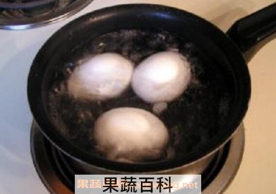 怎么煮鸡蛋好吃 怎么煮鸡蛋不会破裂