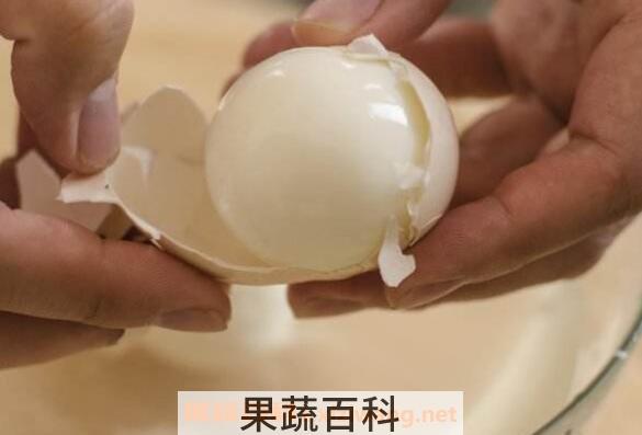  煮鸡蛋怎么好剥皮