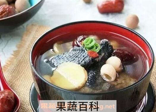 乌鸡汤的功效与作用及食用禁忌