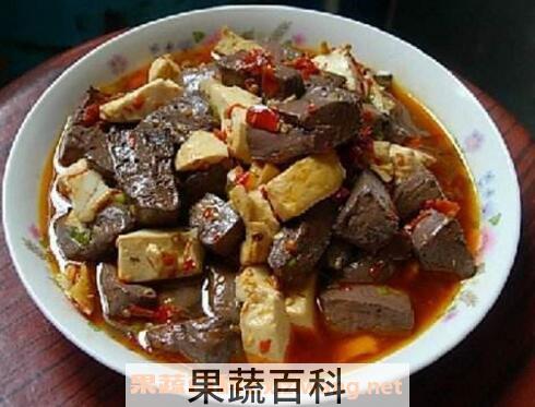 鸭血豆腐如何做好吃 鸭血豆腐的家常做法