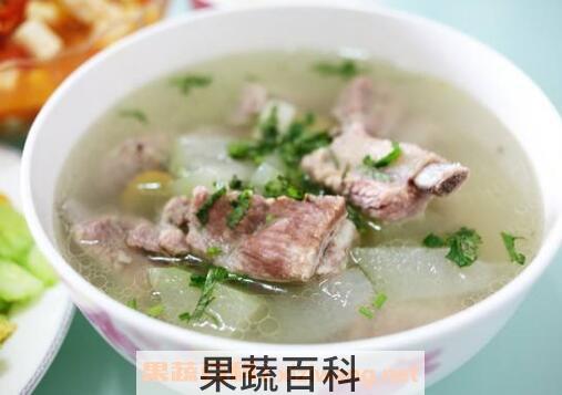 冬瓜排骨汤的功效与作用 冬瓜排骨汤的做法技巧