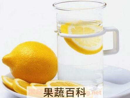 柠檬水的功效与作用 柠檬水的药用价值