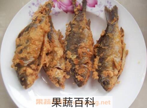 炸鲫鱼的功效与作用