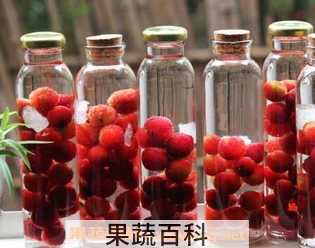 杨梅酒的功效与作用 杨梅酒的药用价值