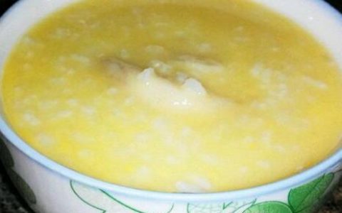 玉米泥辅食功效 婴幼儿辅食玉米泥做法视频教程