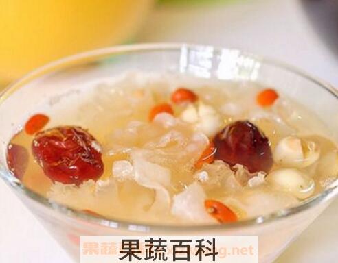 桃胶银耳的功效与作用
