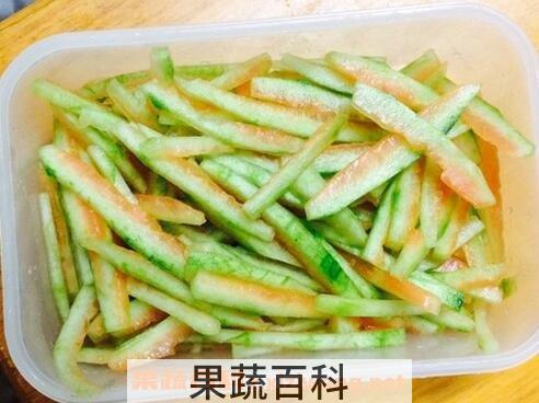西瓜皮怎么做好吃